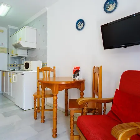 Pepe Mesa דירה *